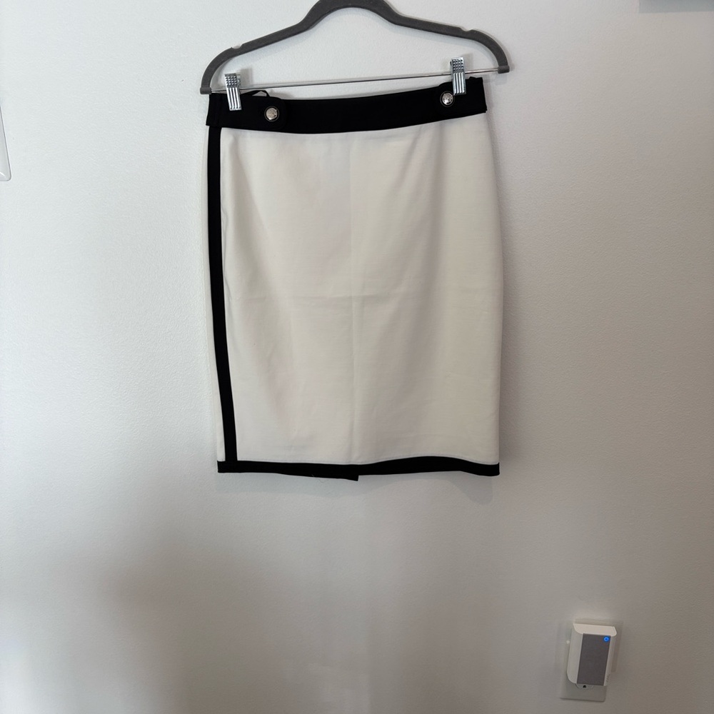 White House Black Market Black Trim Pencil Skirt